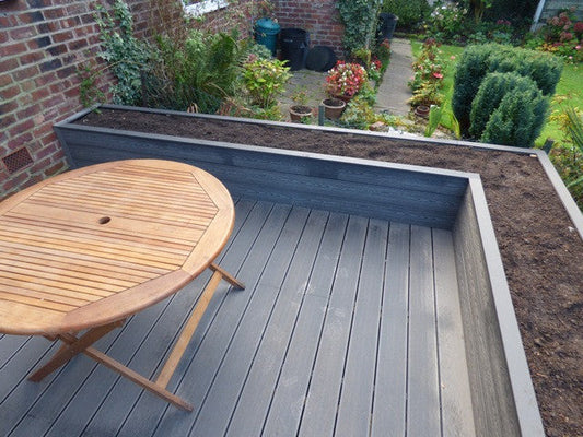 Composite Decking vs Wood Decking: Which Is the Right Choice for Your Home?