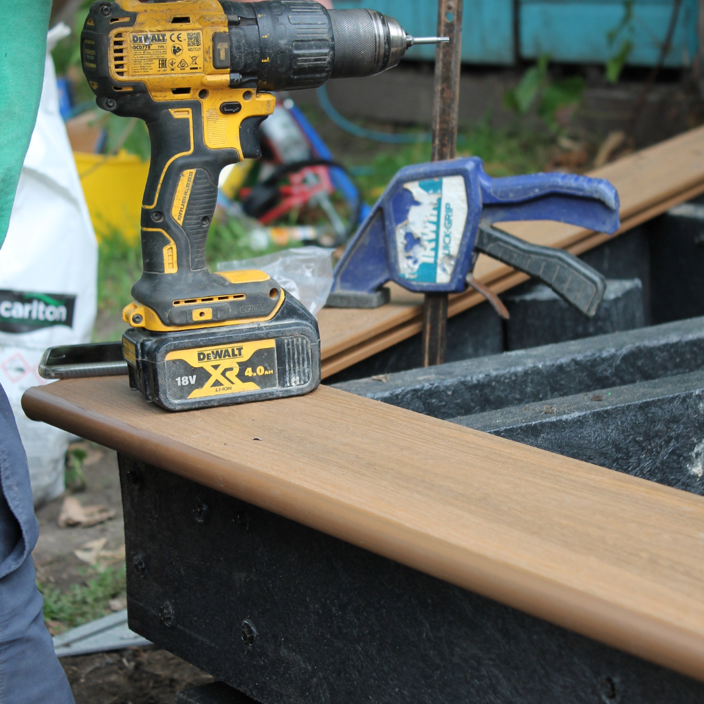 Teak Bullnose Edging | Frontier