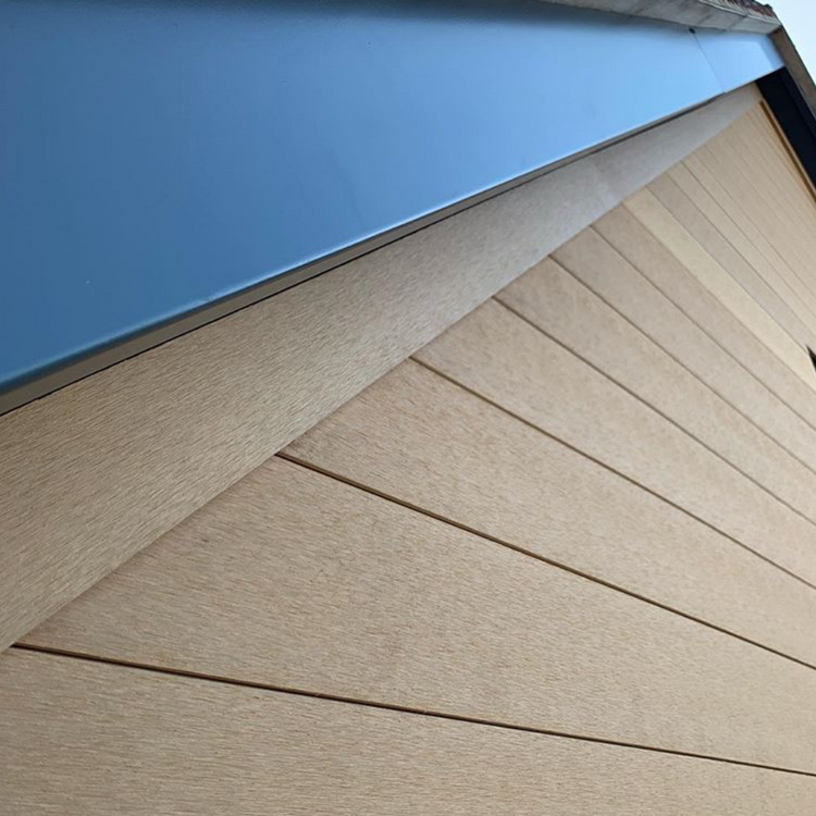 Oak Brown Composite Cladding - Class D - 3.6m | EnviroBuild