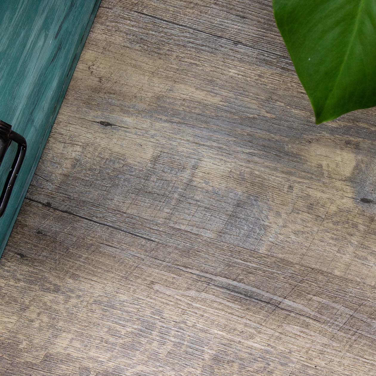 Rustic Oak Dryback LVT