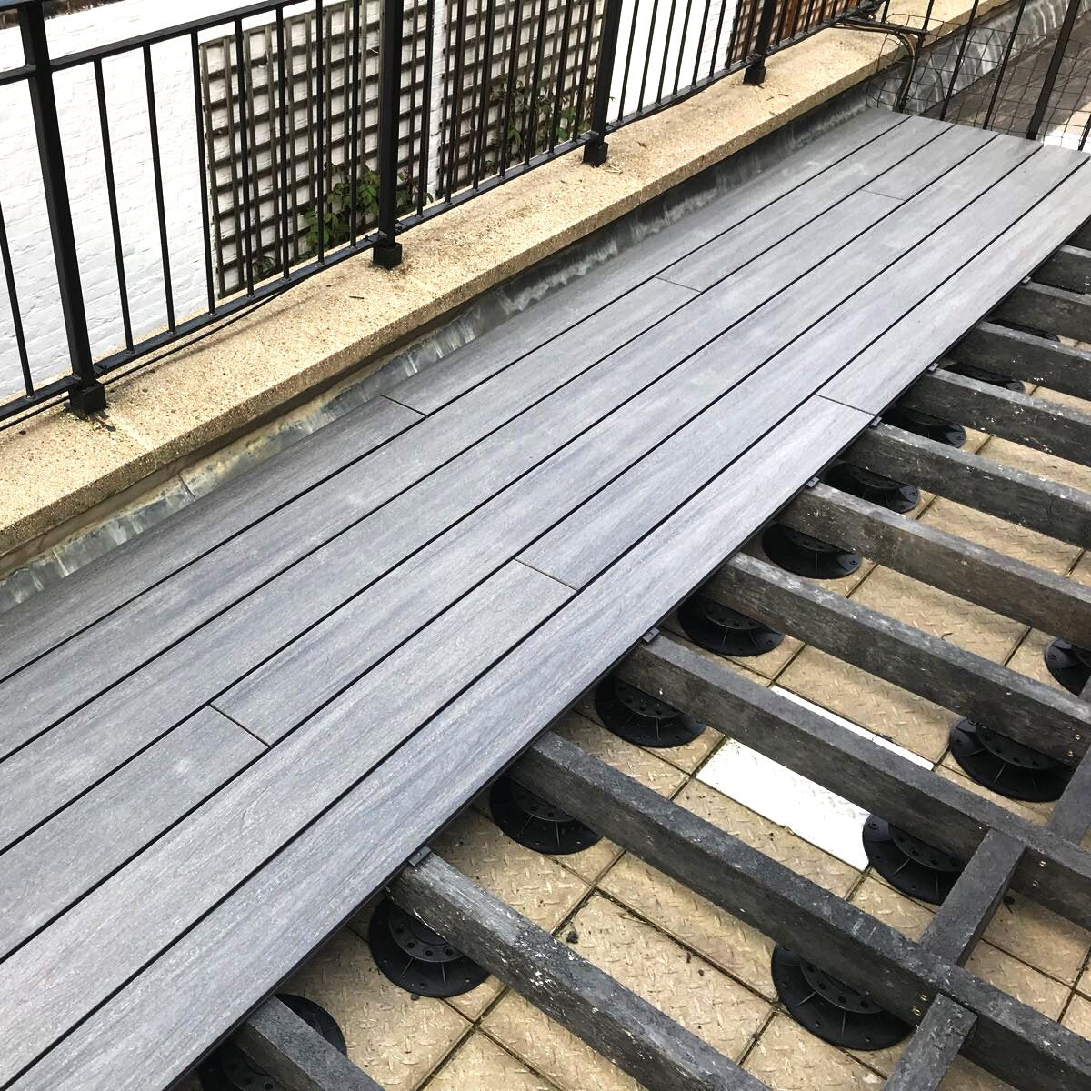 450-610mm Decking Riser